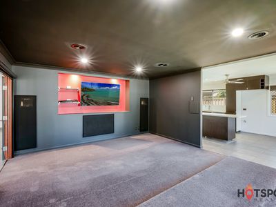 45 Pickett Street, Svensson Heights