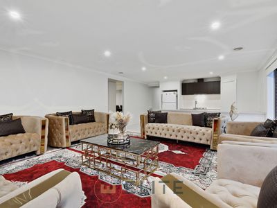 121 Rossiter Retreat, Cranbourne North