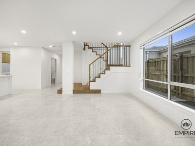14 Sandalwood Crescent, Clyde North