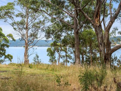 6789 Channel Highway, Deep Bay
