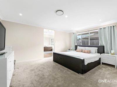 16 Fred Pham Cres, Doolandella