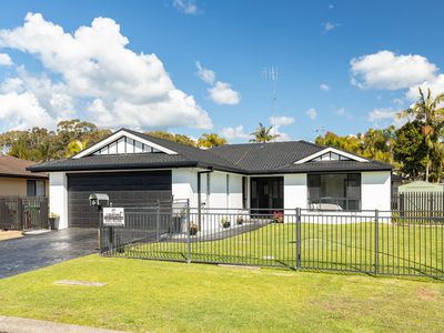 6 Devoy Place, Black Head