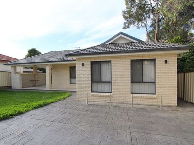 Rear / 14 Merlen Crescent, Yagoona