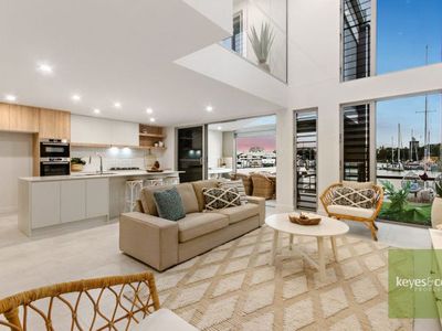 13 / 48-55 Sir Leslie Thiess Drive, Townsville City