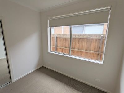 8 / 64-68 Station Road, Marshall