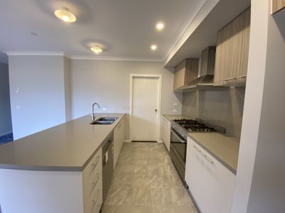 12 Juniper Grove, Rockbank