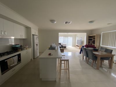 86 Haze Drive, Point Cook