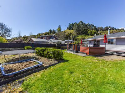 24 Hunt Terrace, Wakefield