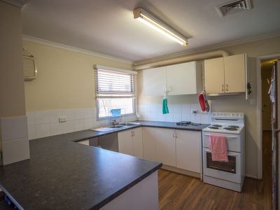 12 Gandawarra Crescent, Newman