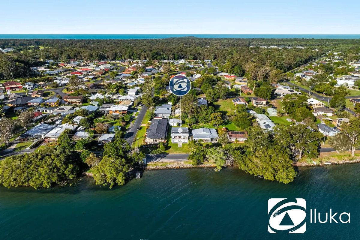 14 Marandowie Drive, Iluka