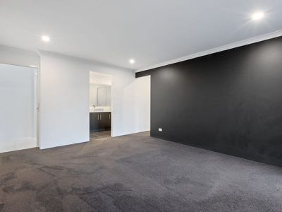 15 Clarendon Approach , Baldivis