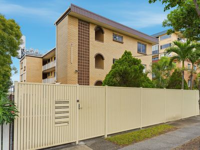 6 / 9 Lomond Terrace, East Brisbane