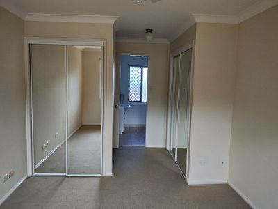 1 / 69 Greenview Avenue, Rochedale South