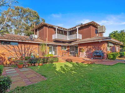 2 Desford Close, Shelley