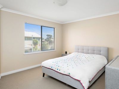 13 / 35 Premier Street, Hannans