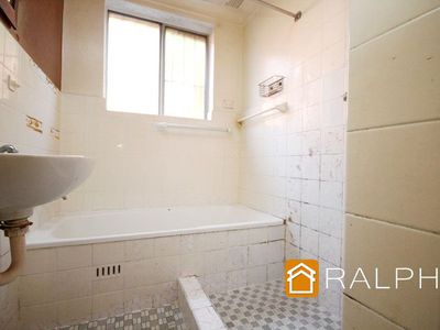 2 / 5 Fairmount Street, Lakemba