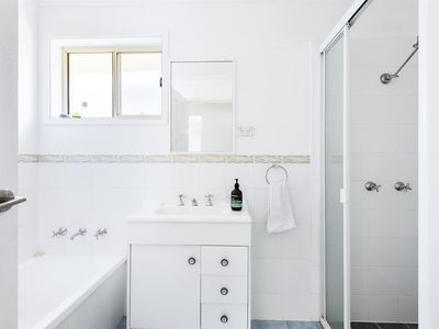 25 Bushland Avenue, Mollymook