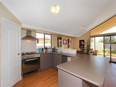 12 Rourke Cove, Kalgoorlie