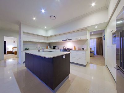26 Esk Cr, Wakerley