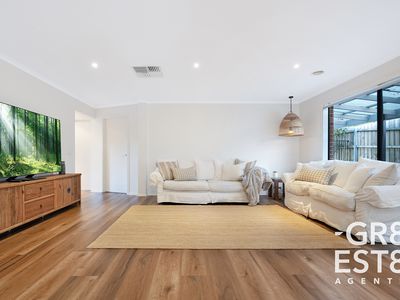 10 REDLEAF CLOSE, Hampton Park