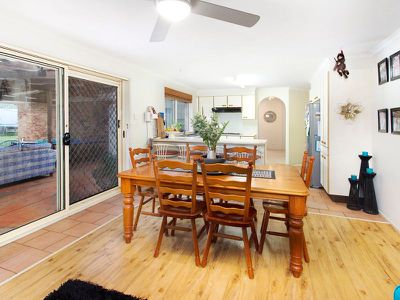 11 Throsby Avenue, Horsley