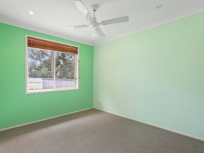 11 Lonsdale Close, Lake Haven