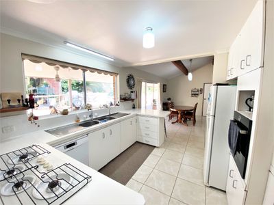 7A Hamilton Valley Court, Lavington