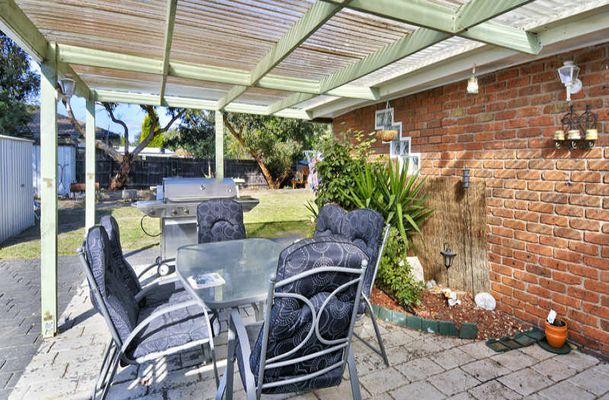 16 Cimberwood Drive, Craigieburn