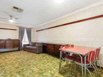1 Bessant Court, Camillo
