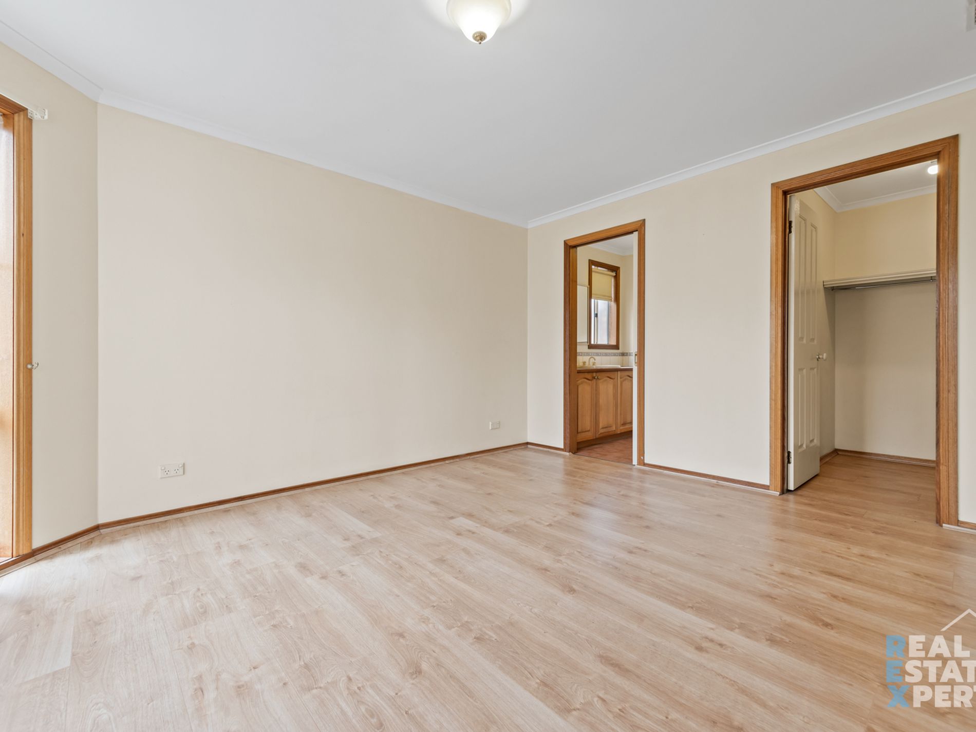 65 Hutchinson Drive, Lynbrook