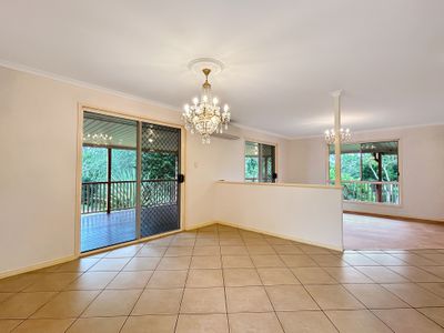 14 Strong Court, Montville