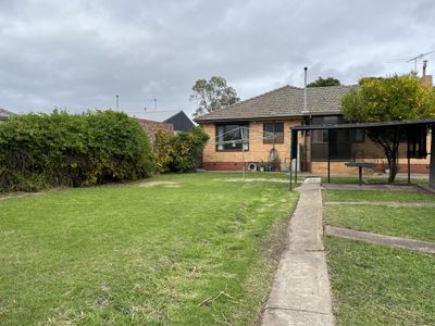 145 Vines Road, Hamlyn Heights
