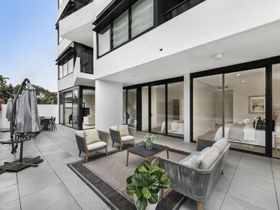 417 / 11 Solent Circuit, Norwest