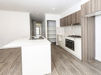 1 / 22 Golden Gate Avenue, Park Ridge