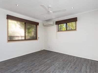 4 Minutus Street, Rochedale South