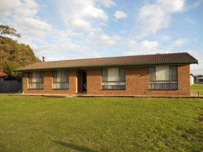 11-13 Bryan Street, Allendale East