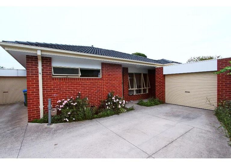 A / 40 Wattle Drive, Doveton