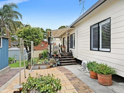 16 Springall Avenue, Wyongah