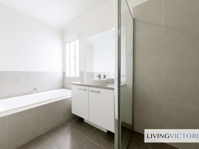 14 Adelong Street, Werribee