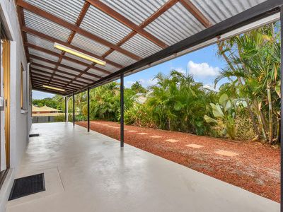 5 Bagshaw Crescent, Gray