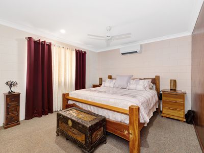 2 Phylis Court, Alice River