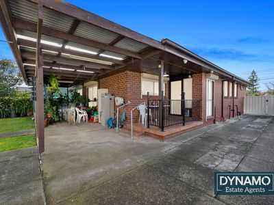 89 Fairbairn Road, Sunshine West