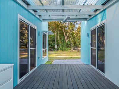 165-167 High Central Road, Macleay Island