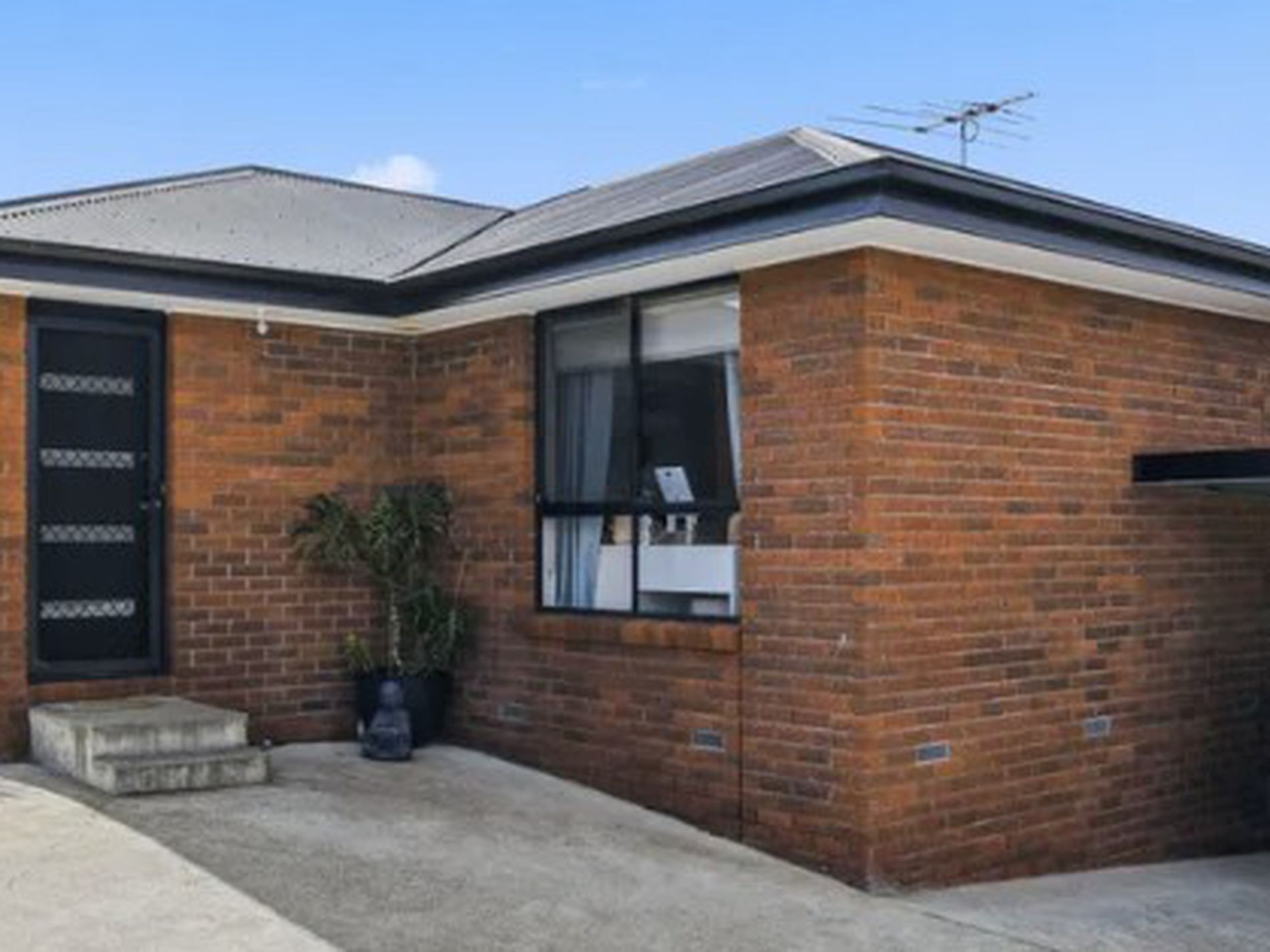 1 / 21 Lucas Place, Brighton