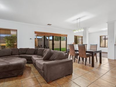 69 Bridgeman Drive, Bennett Springs