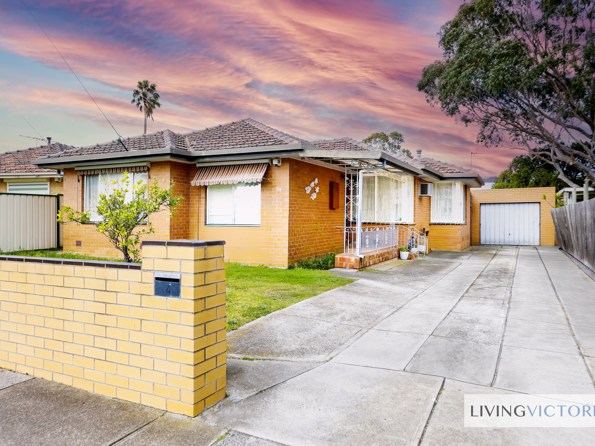 34 Novara Parade, St Albans