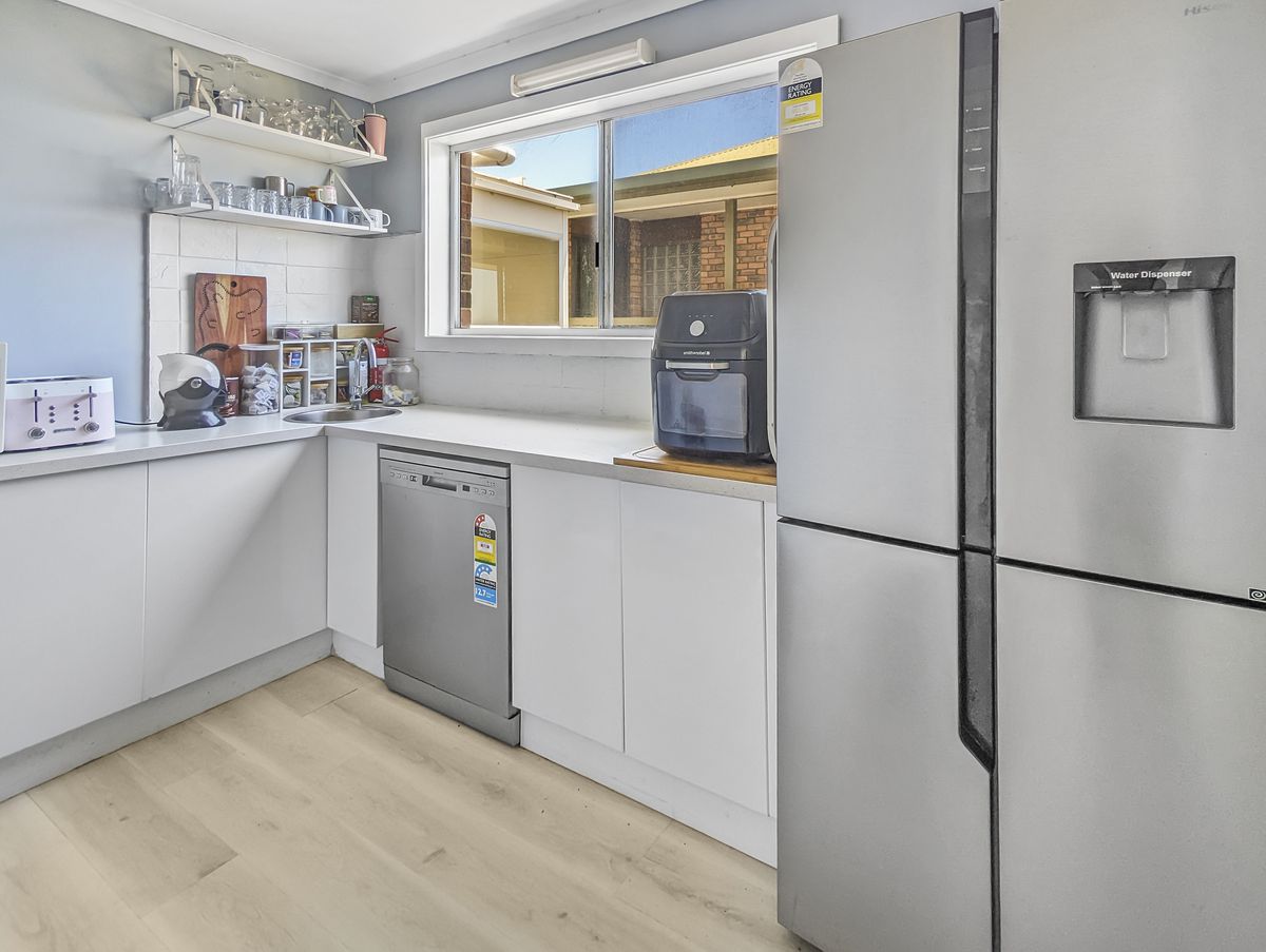 57 Kianga Parade, Kianga