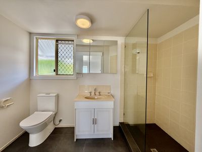 3 / 27 Macdonnell Rd, Margate