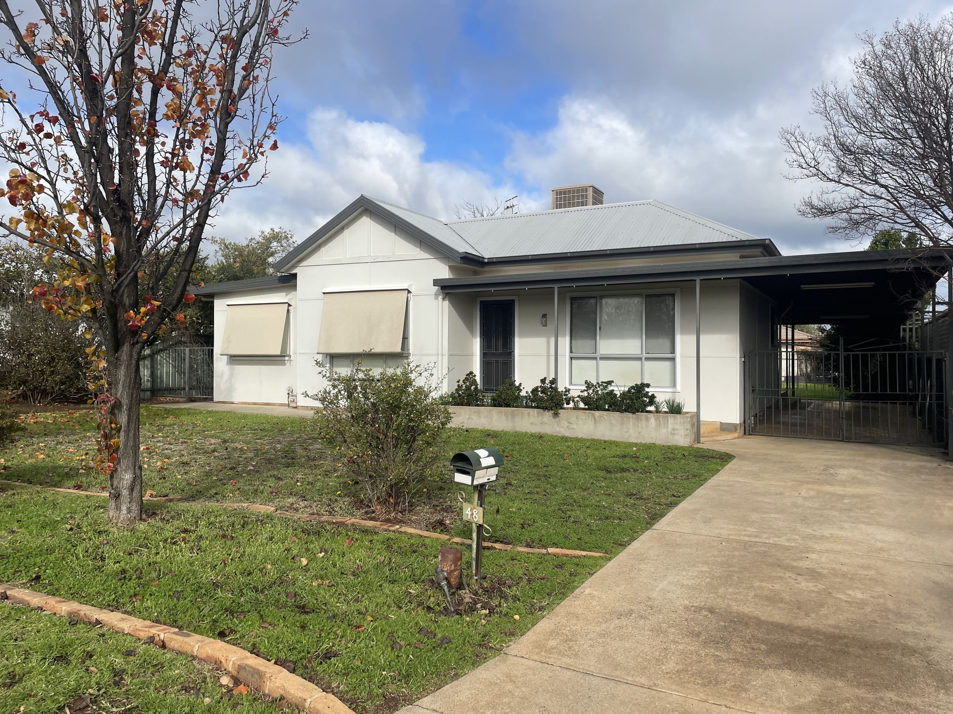 48 Edmondson Avenue, Griffith