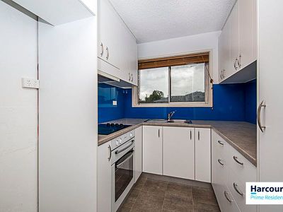 13 / 106 Henderson Road, Queanbeyan